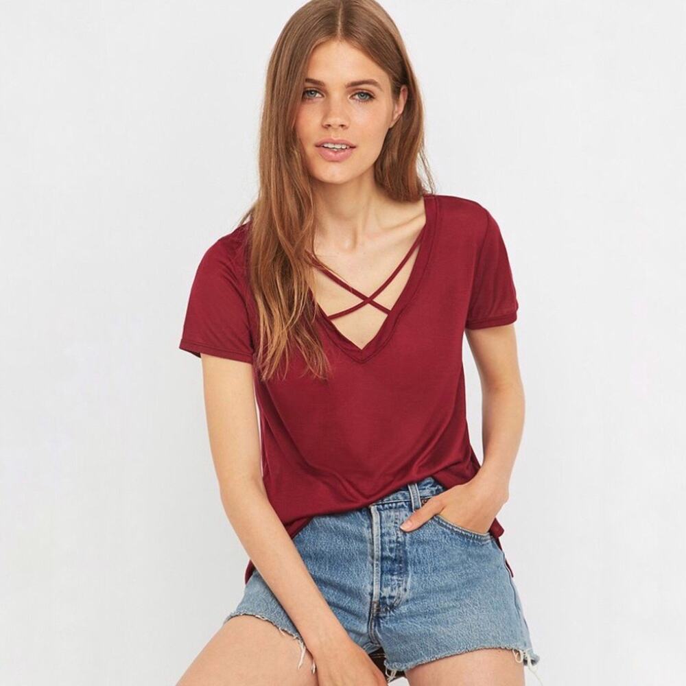 Urban Outfitters Project Social T Burgundy Karlie Front Cross Tee Size Medium